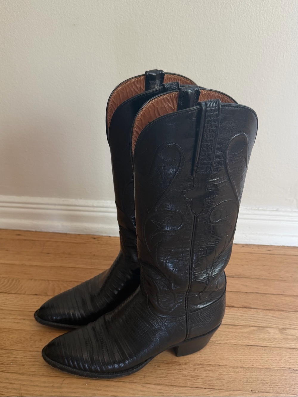 Lucchese Leather Women's Lizard Cowboy Boots - Picture 2 of 15